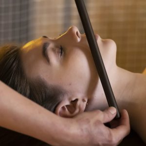 Masaże liftingujące twarz